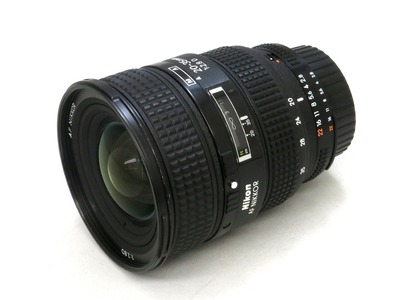 nikon_af_20-35mm_01