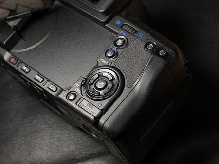 P8255462