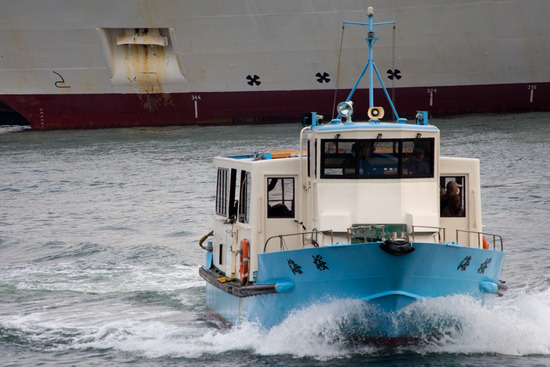EM576126