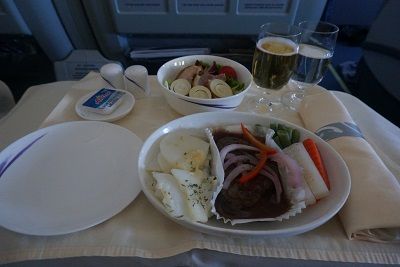 機内食ビジネス