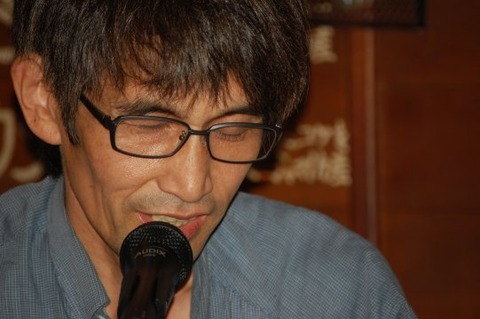 10dsc_0022