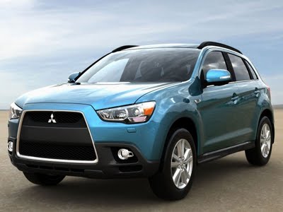 2011-Mitsubishi-ASX-Front-Angle-View-001-588x441