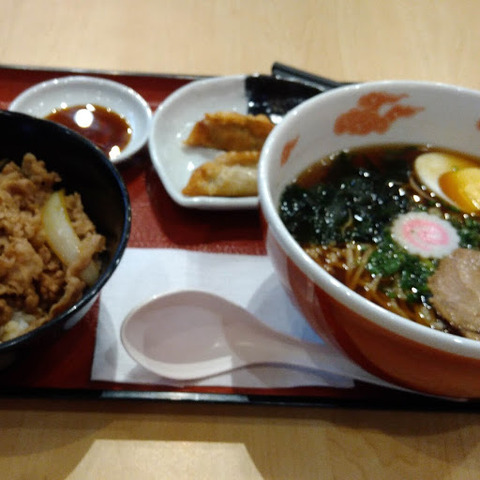8夜
