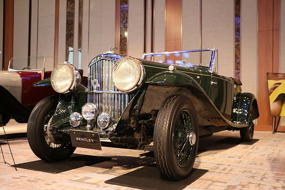 ãã³ãã¬ãŒ 4¹/âLitre ã¹ãã·ã£ã«ã»ã³ã³ããŒããã« 1937