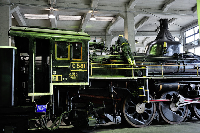 040