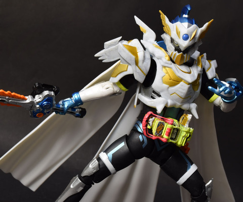 レビュー】S.H.Figuarts 仮面ライダーブレイブ レガシーゲーマー