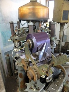 冠帽機
