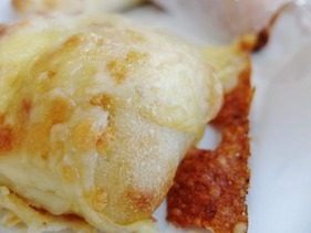 とろ〜りチーズパン