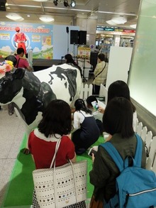 大人もたくさん参加