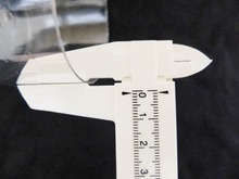ペットボトル牛乳は0.8mm程度