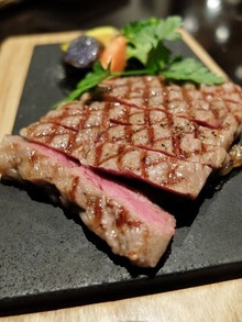 十勝和牛サーロイングリルステーキ
