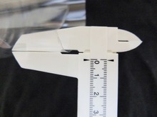 お〜いお茶は0.3mm程度
