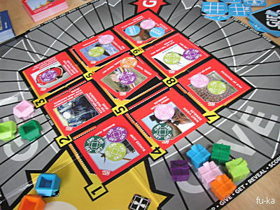 ギフトトラップ　ボードゲーム※日本語版希少 Amazon.co.jp: ギフトトラップ (Gifttrap) 日本版 ボードゲーム