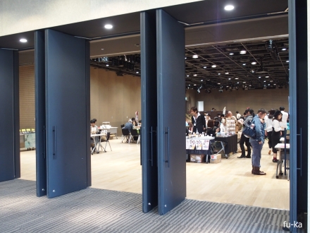 会場内