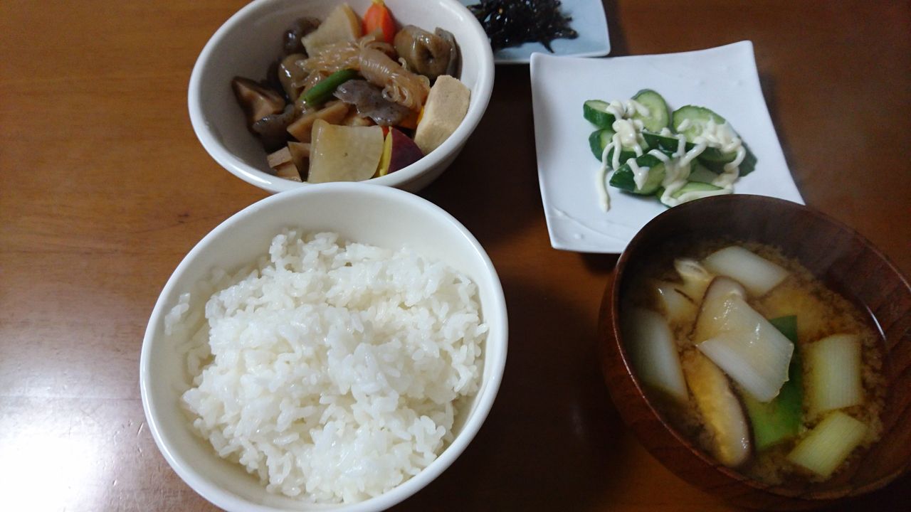 今日の朝メシ ごはんと野菜の煮物 フランチャイズ地獄からの脱出 藤原義塾からの報告書