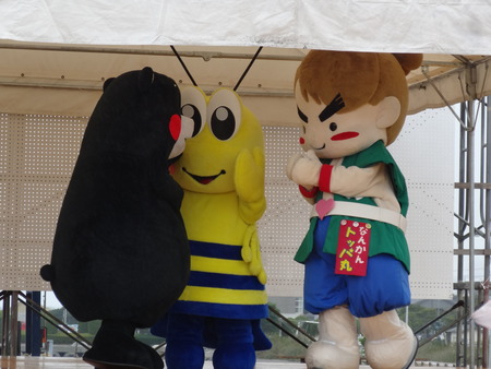 27-くまモンDSC08912