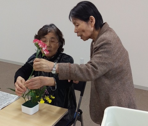 花アドバイス中