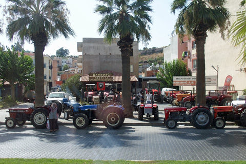tractor9