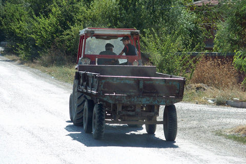 tractor3