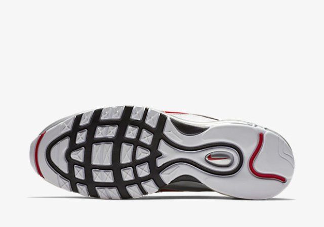 AIR-FORCE-1-HI-RETRO-QS-AT5458_001_B_PREM