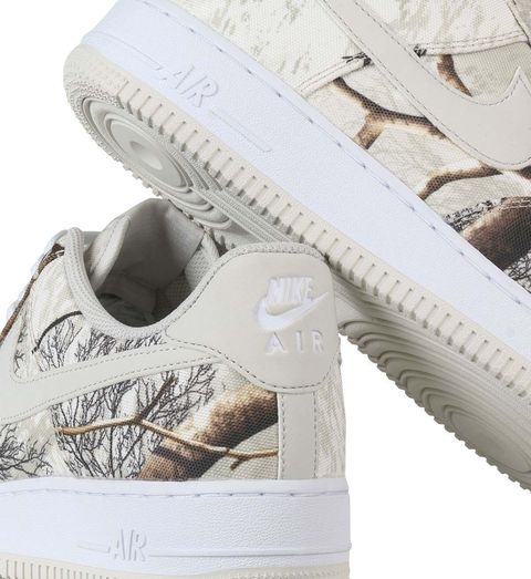 air_force_1_07_lv8_3_white_light_bone_4