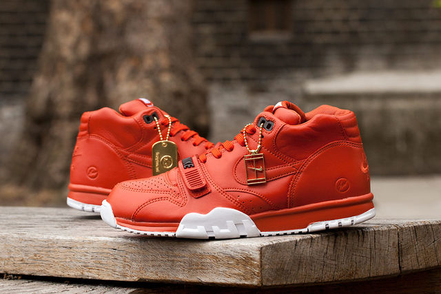 NIke-AT1-SP-Fragment-Rust-4