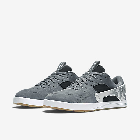 NIKE-ERIC-KOSTON-HUARACHE-705192_002_E_PREM