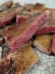 サーロインの炭火焼き
