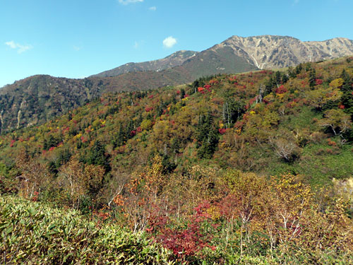 PA100513