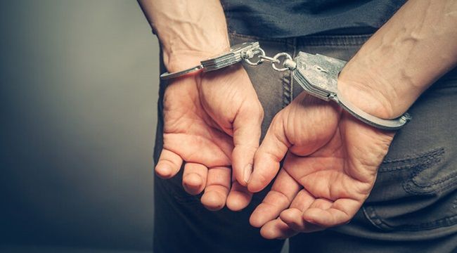 逮捕