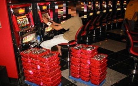 4号機スロット