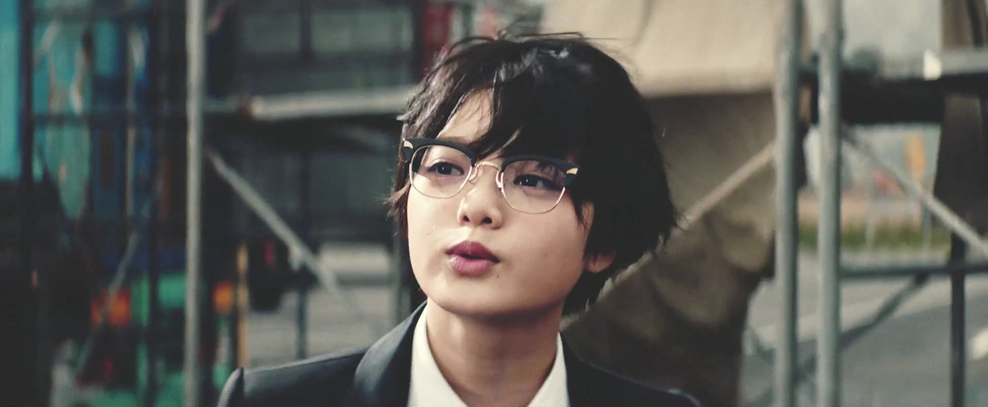 欅坂46「MECHAKARI 風に吹かれても篇」CM 平手友