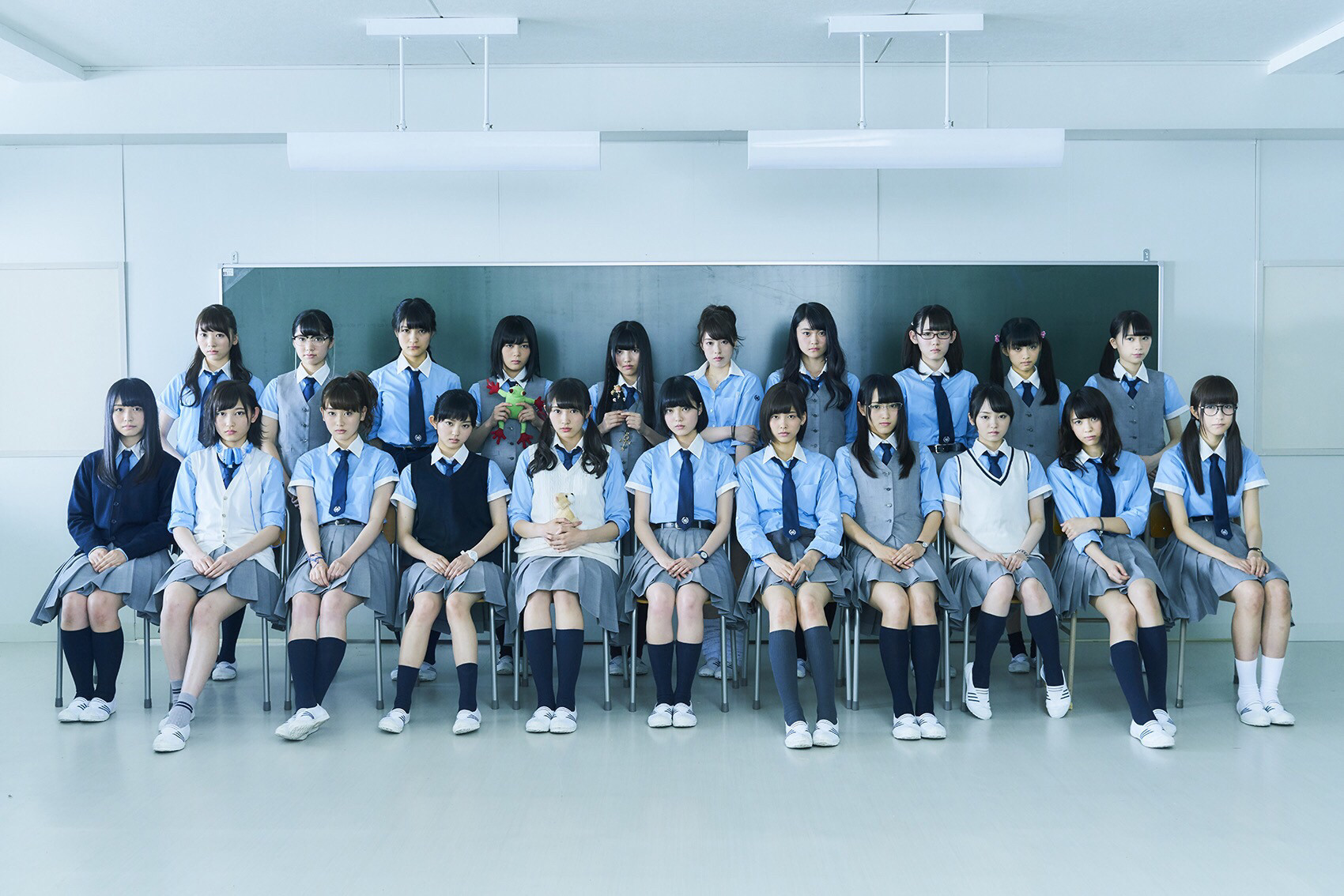 欅坂46(けやき坂46) - ドラマ 徳山大五郎を誰が殺したか？ DVD-BOX Amazon.co.jp: 欅坂46 徳山大五郎を誰が殺したか？ DVD Blu-ray