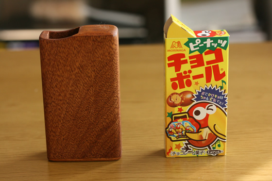 チョコボールの木製ケース