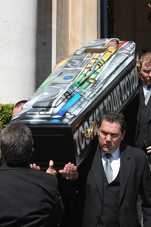 Malcolm-McLarens-funeral-014