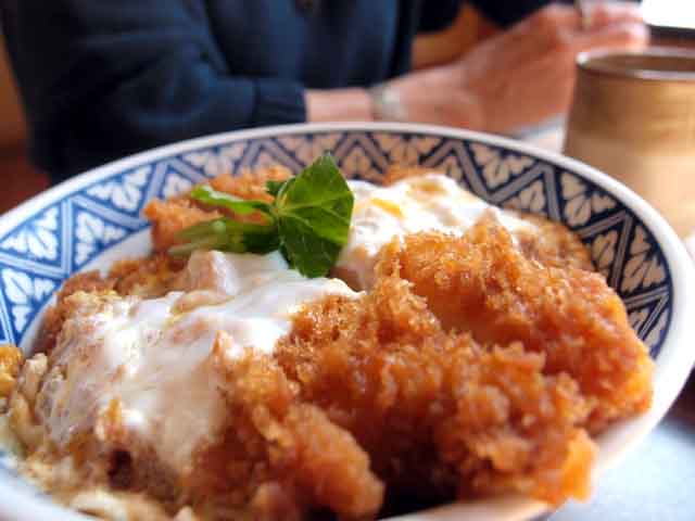 とんかつ 扇亭