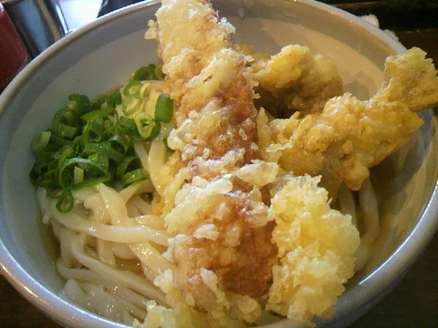 おにやんま とり天ちくわ天ぶっかけ