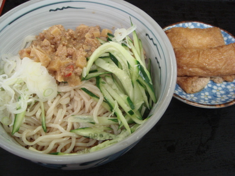 ねぎどん 冷し辛味噌肉うどん いなり