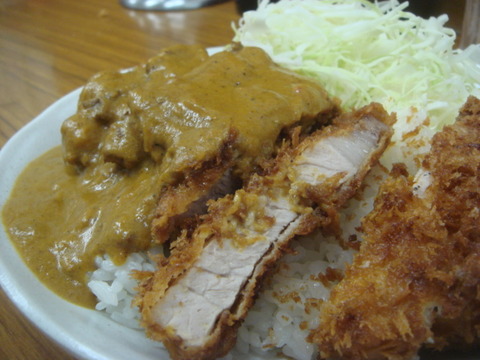 八千代 カツカレーカツ断面