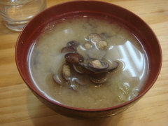 真寿舎 シジミの味噌汁
