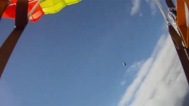 skydiver-almost-struck-by-meteorite-620