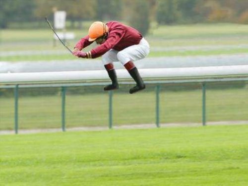 photoshopped-invisible-objects-12