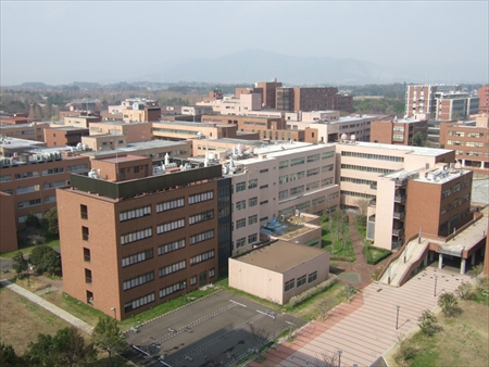 【画像】筑波大学で働くために生まれてきた男、見つかる