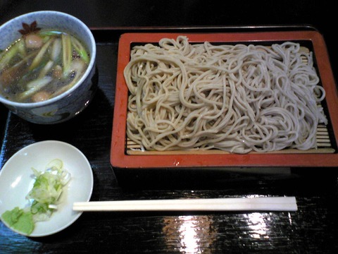 いちりきや:①鴨汁せいろ890円全景101002