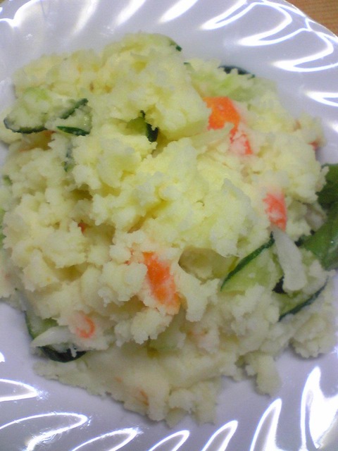 だいこく屋:④自家製ポテトサラダ450円100915