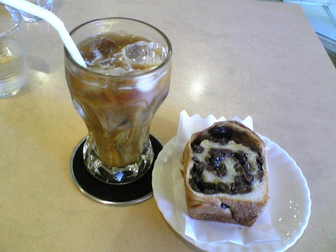 舞い鶴:?ぶどうパンとコーヒーセット550全100805