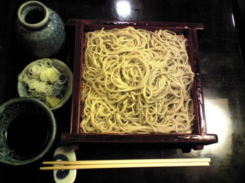 あさだ:①大盛せいろ890円全景101009