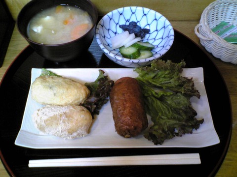 柊:①Aセット(肉巻一つまだ)750円全景100926