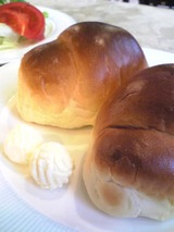 レストラン大坂屋:?パン300円拡大100515