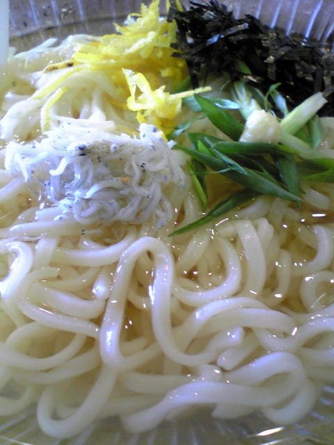 枕橋茶や:?柚子うどん冷600円拡大100725
